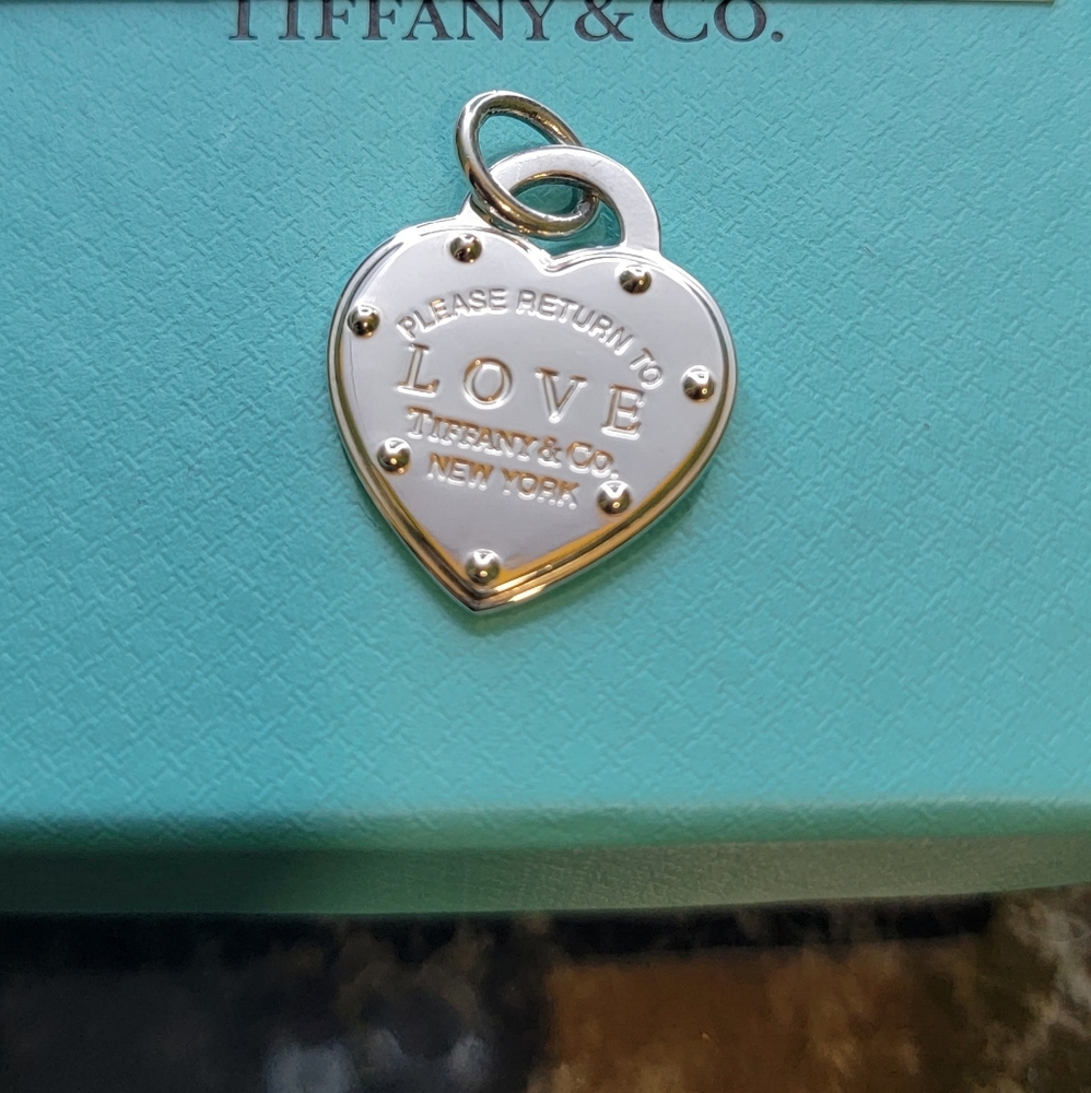 Tiffany & Co. Medium Love Heart Charm